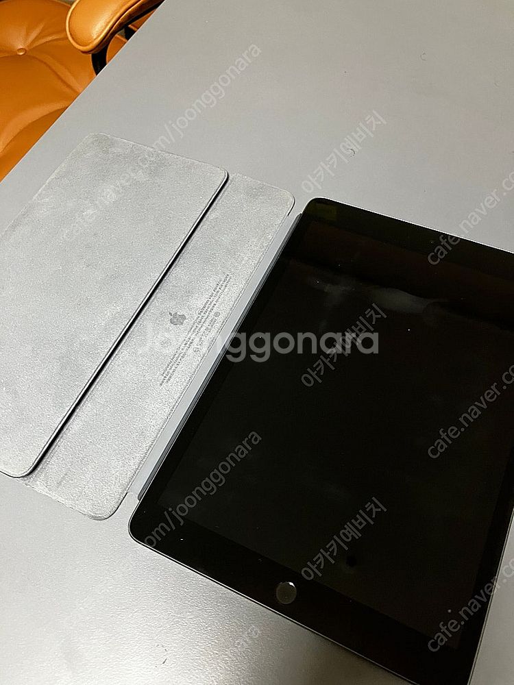 아이패드 9세대 wifi 64g + 스마트 키보드--0